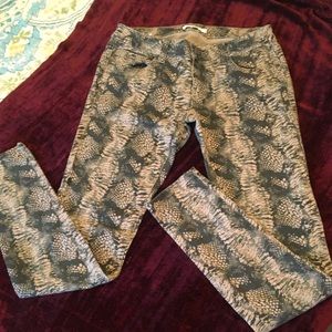 Cabi Snake skin print skinny jeans